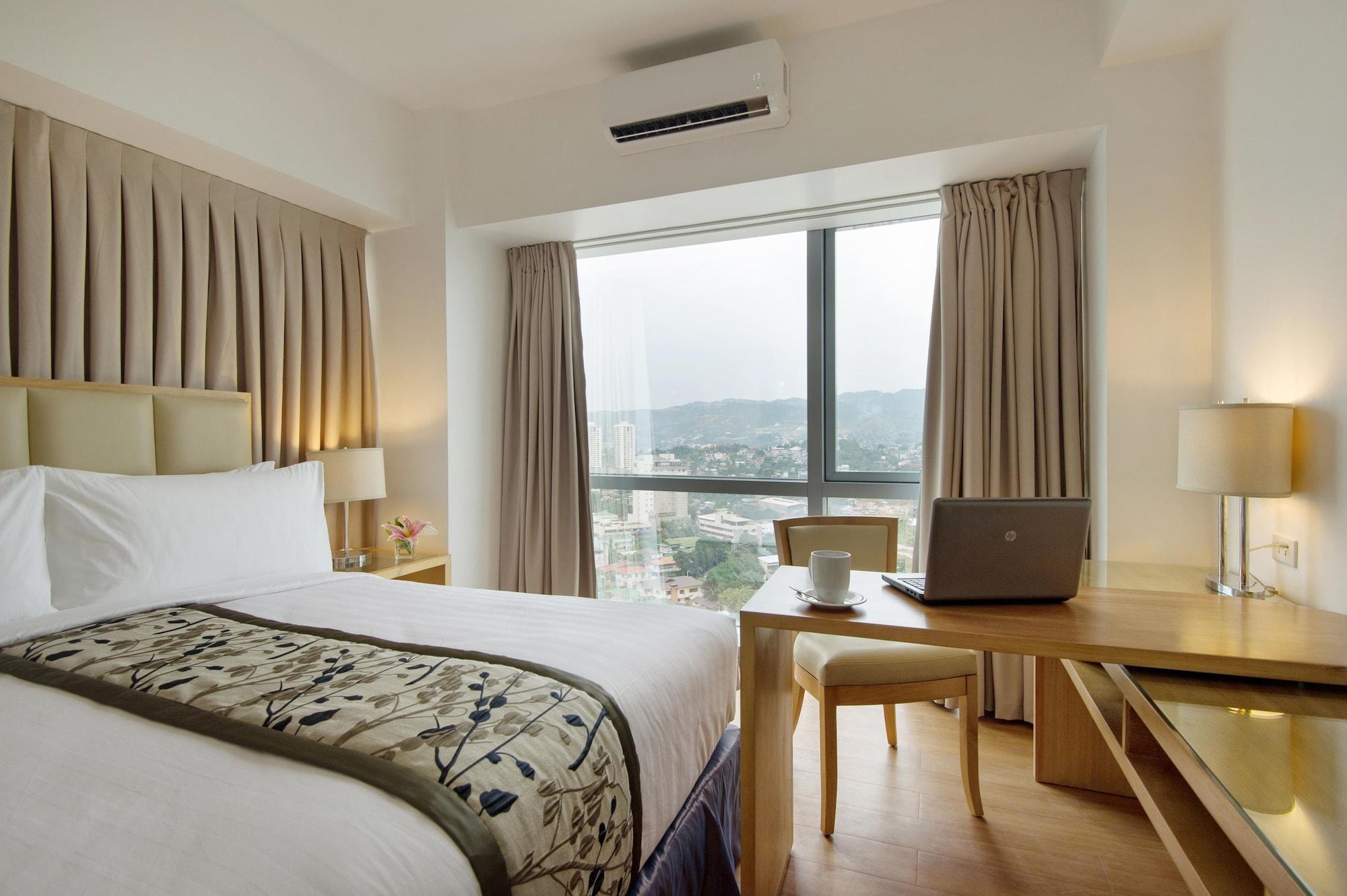 Quest Serviced Residences Cebu Екстериор снимка