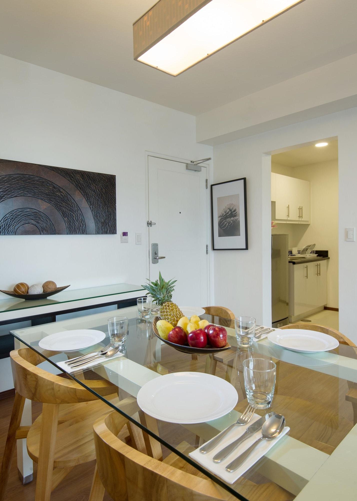 Quest Serviced Residences Cebu Екстериор снимка