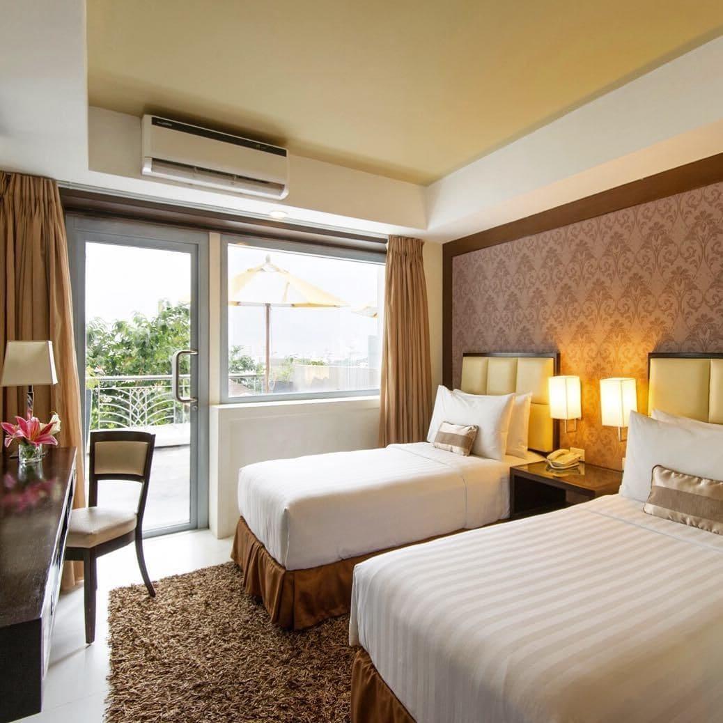 Quest Serviced Residences Cebu Екстериор снимка