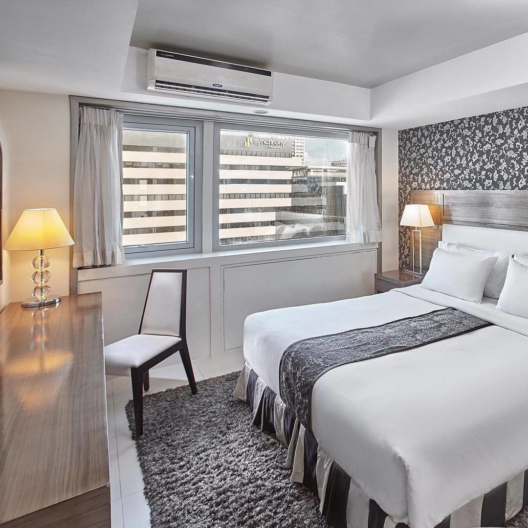 Quest Serviced Residences Cebu Екстериор снимка